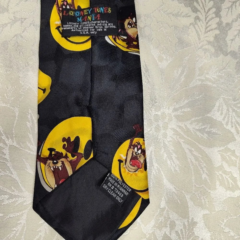 Vintage Looney Tunes Mania Taz Happy Face Necktie Warner Bros 1996 Standard 59x4